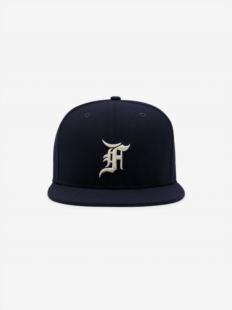 Gorra Essentials 59Fifty Fitted Azul Marino | 61RTZFHLA