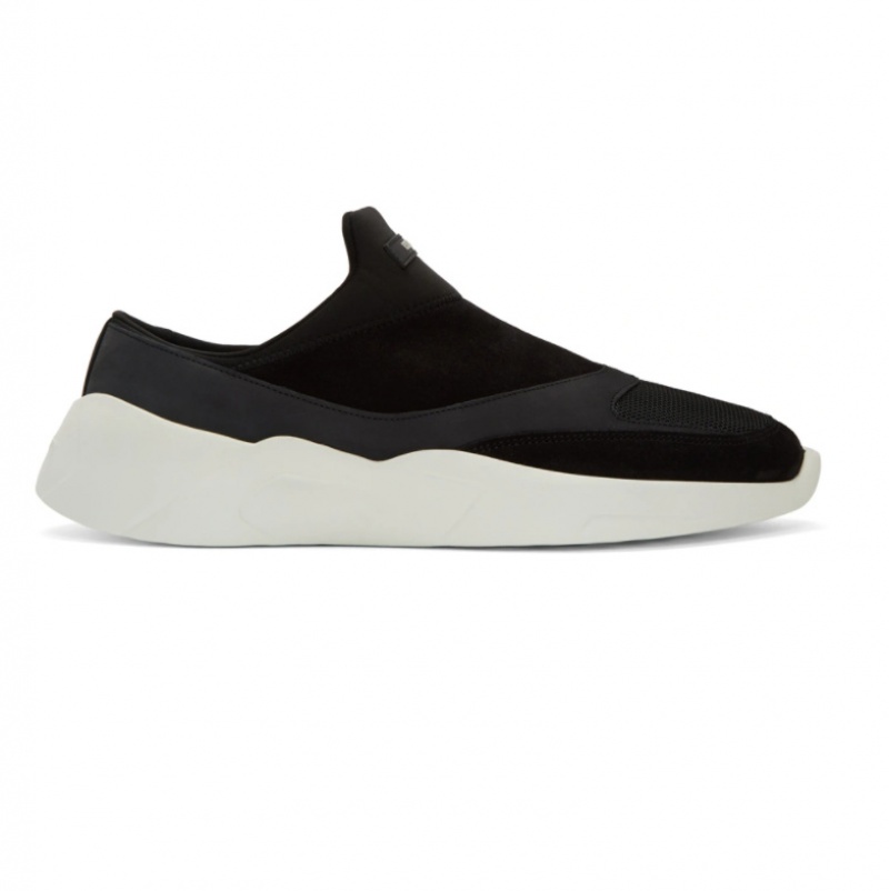 Tenis Essentials Fear Of God Laceless Backless Negras | 14CVBNDEL